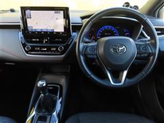 カローラスポーツ G Z