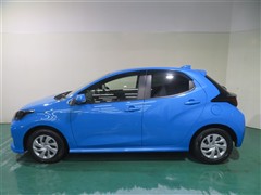 ヤリス ハイブリッド G