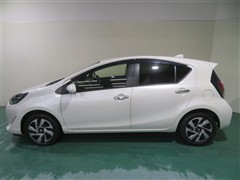 アクア S スタイルブラック