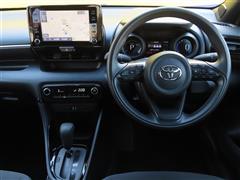 ヤリス ハイブリッド G