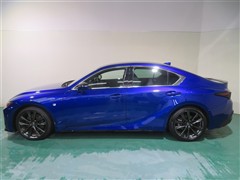 IS300h Fスポーツ