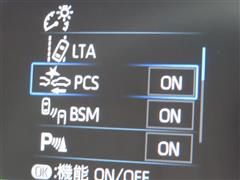 ヤリスクロス HV Z 4WD