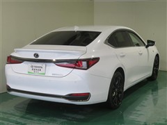 ES300h Fスポーツ