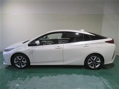 プリウスPHV A プレミアム