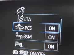 ヤリスクロス Z