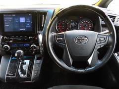 ヴェルファイアZゴールデンアイズ