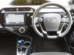 アクア クロスオーバー