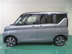 eKクロススペース T