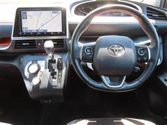 シエンタHEV ファンベースG クロエ