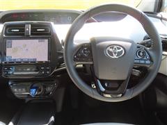 プリウス S ツーリングセレクション