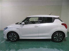 スイフト ハイブリッド RS