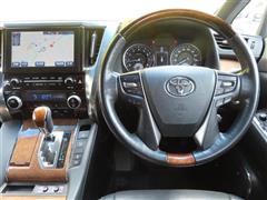 アルファード エグゼラウンジ