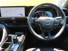 クラウンCオーバーRS70th 4WD