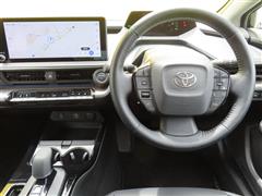 プリウス Z 4WD