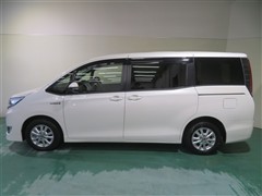 ノア ハイブリッド G