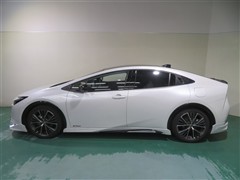 プリウス Z 4WD