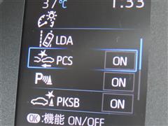 ヤリス X