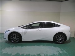 プリウス Z
