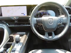 クラウン スポーツ Z 4WD