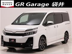 トヨタ ヴォクシー ZS GRスポーツ