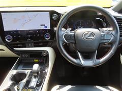 NX350h バージョンL 4WD