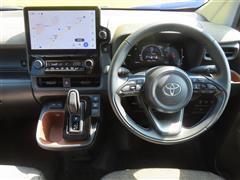 シエンタHEV Z 7ニンノリ