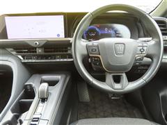 クラウン クロスオーバー G 4WD
