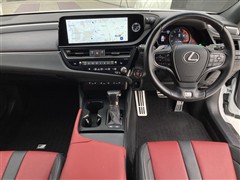 ES300h Fスポーツ