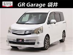 トヨタ ノア Si GsバージョンEDGE