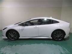 プリウス Z