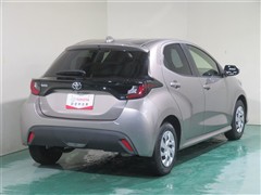 ヤリス X