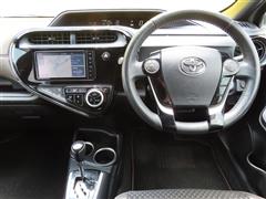 アクア クロスオーバー グラム