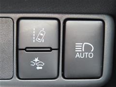 アクア クロスオーバー グラム