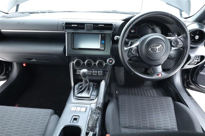 きゃんべる様オーダーページ37 GR86はリフトアップも似合うんです!?」KUHLジャパンが提案する新感覚