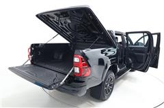 ハイラックス Z GRスポーツ