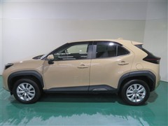 ヤリスクロス ハイブリッドG