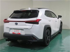 UX250h Uエレガンス 4WD