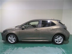 カローラスポーツ G