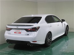 GS F ベースグレード