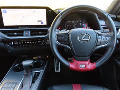 UX200Fスポ エモショエクスプロ