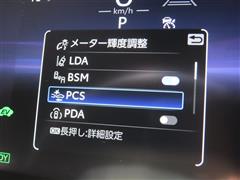 カローラクロス HV Z