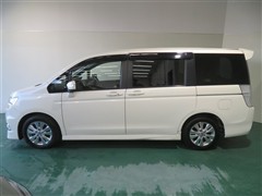 ステップワゴンスパーダ Z