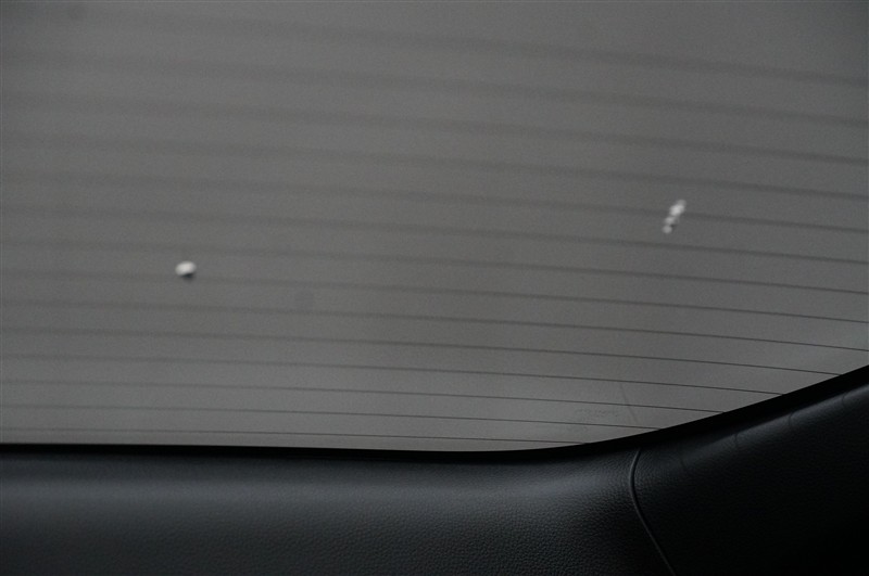 ガラスにフィルム張りあり