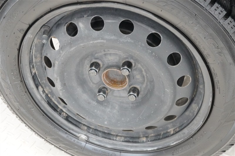 ホイールカバー欠品