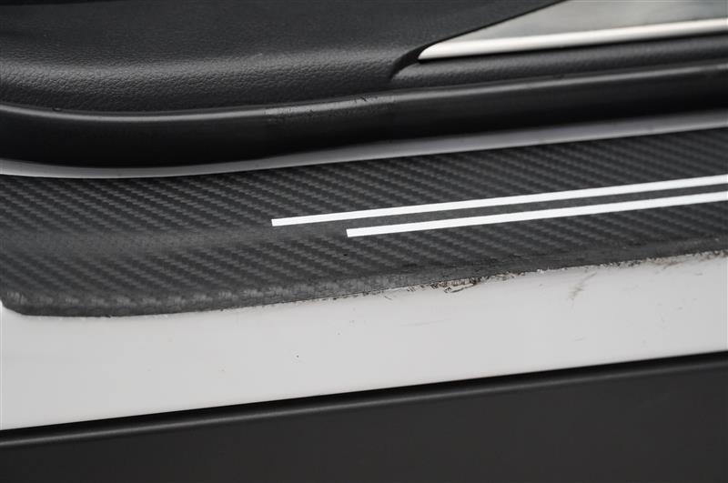 ｻｲﾄﾞｽﾃｯﾌﾟｼｰﾙﾄﾞ一部剥がれ