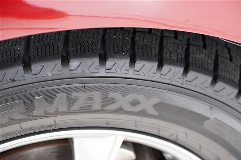 スタッドレスタイヤ装着