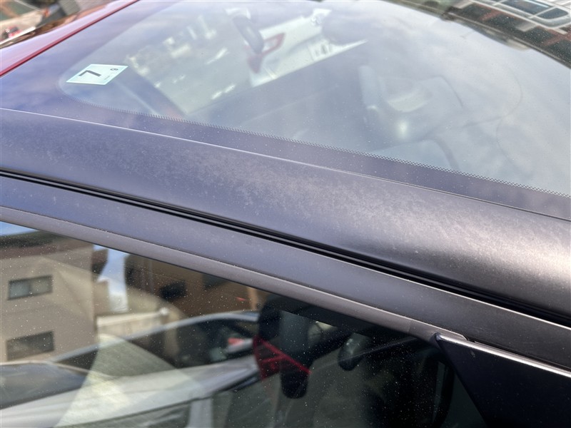 ブラックアウトシ－ル色あせ