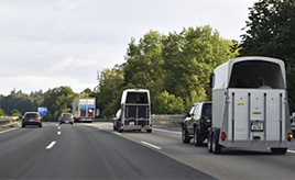 【ニュル24時間観戦記】レンタカーで走ったニュルブルクリンクまでの道。アウトバーン、ラウンドアバウト…ドイツの交通事情