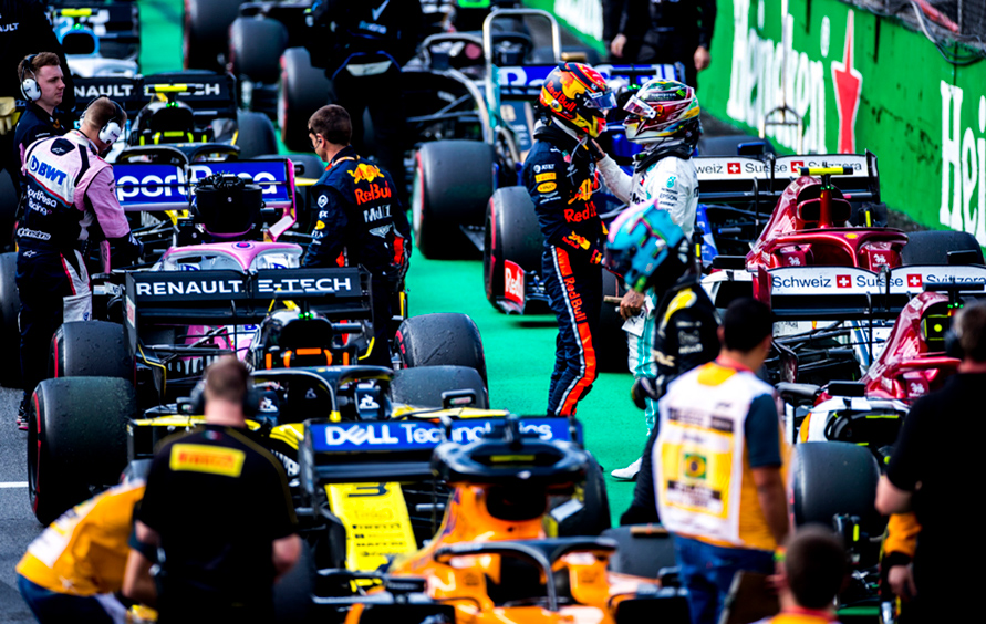 Netflixオリジナルシリーズ「Formula 1: 栄光のグランプリ」シーズン1～2独占配信中