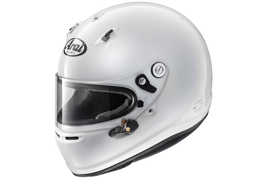 レースでヘルメットを装着する理由は 2輪用とは違うの トヨタ自動車のクルマ情報サイト Gazoo